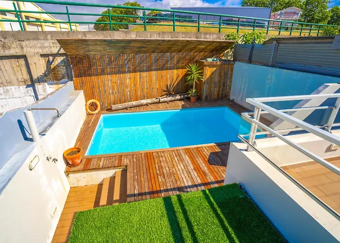 Hostel Azorazul - Pool & Suite